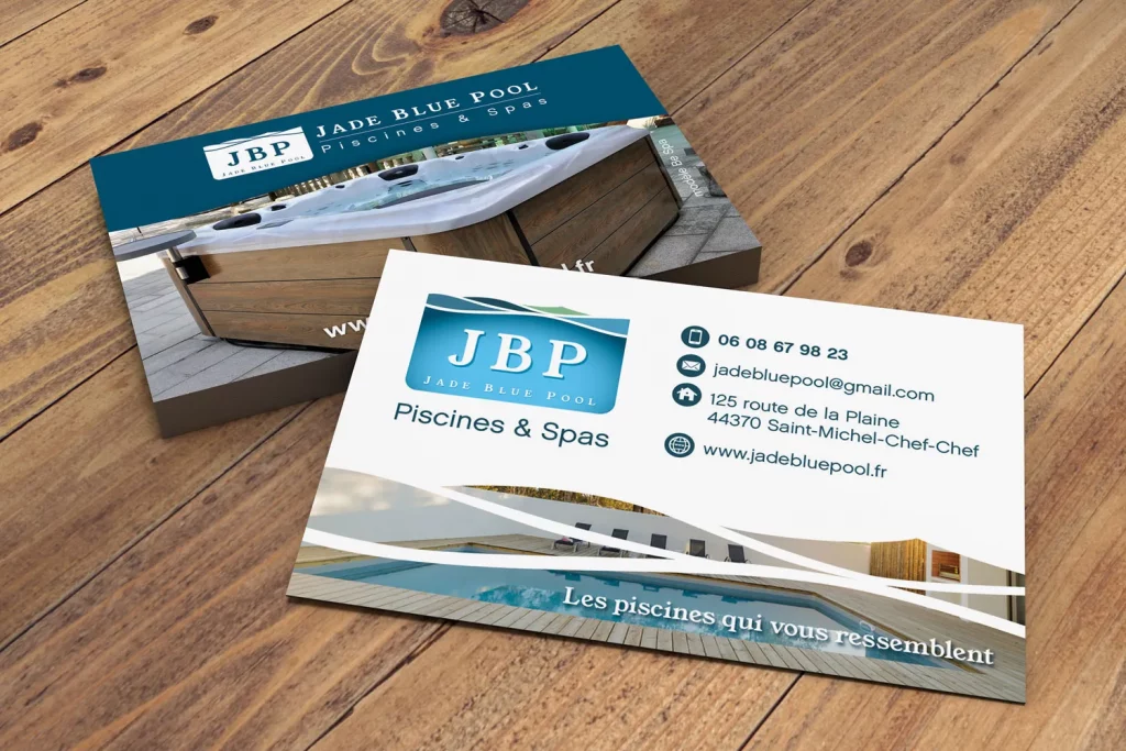 Logo Jade Blue Pool sur carte de visite