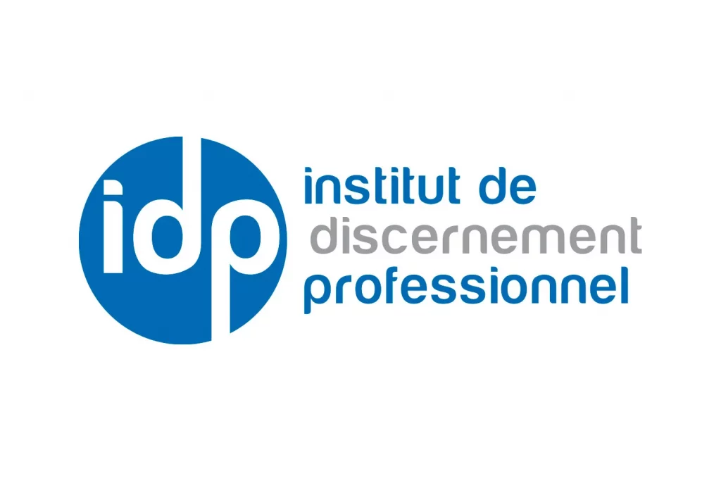 Logo IDP, conception graphique professionnelle et moderne pour un institut professionnel, réalisée par un graphiste indépendant à Montauban.