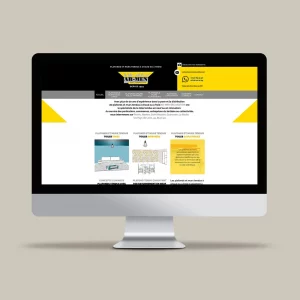 Ordinateur vue de face montrant le site de Armen Deco